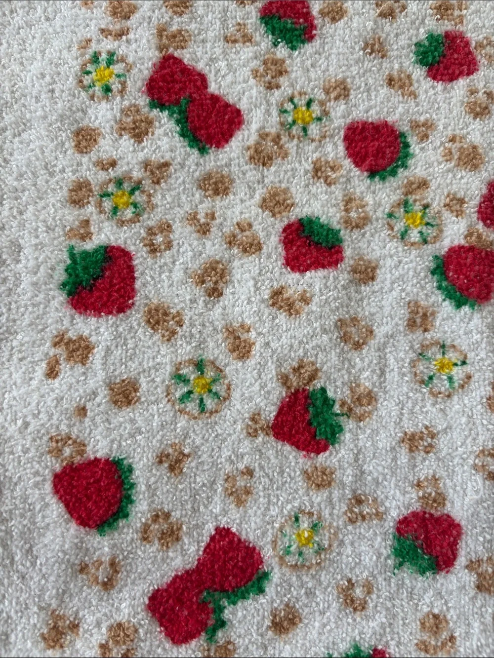 Vintage dish towel/pot holders, strawberries, berries, Revere pot holder